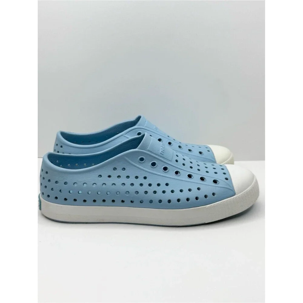 Native Jefferson Sky Blue Water Shoes Youth Juniors Girls Size 5